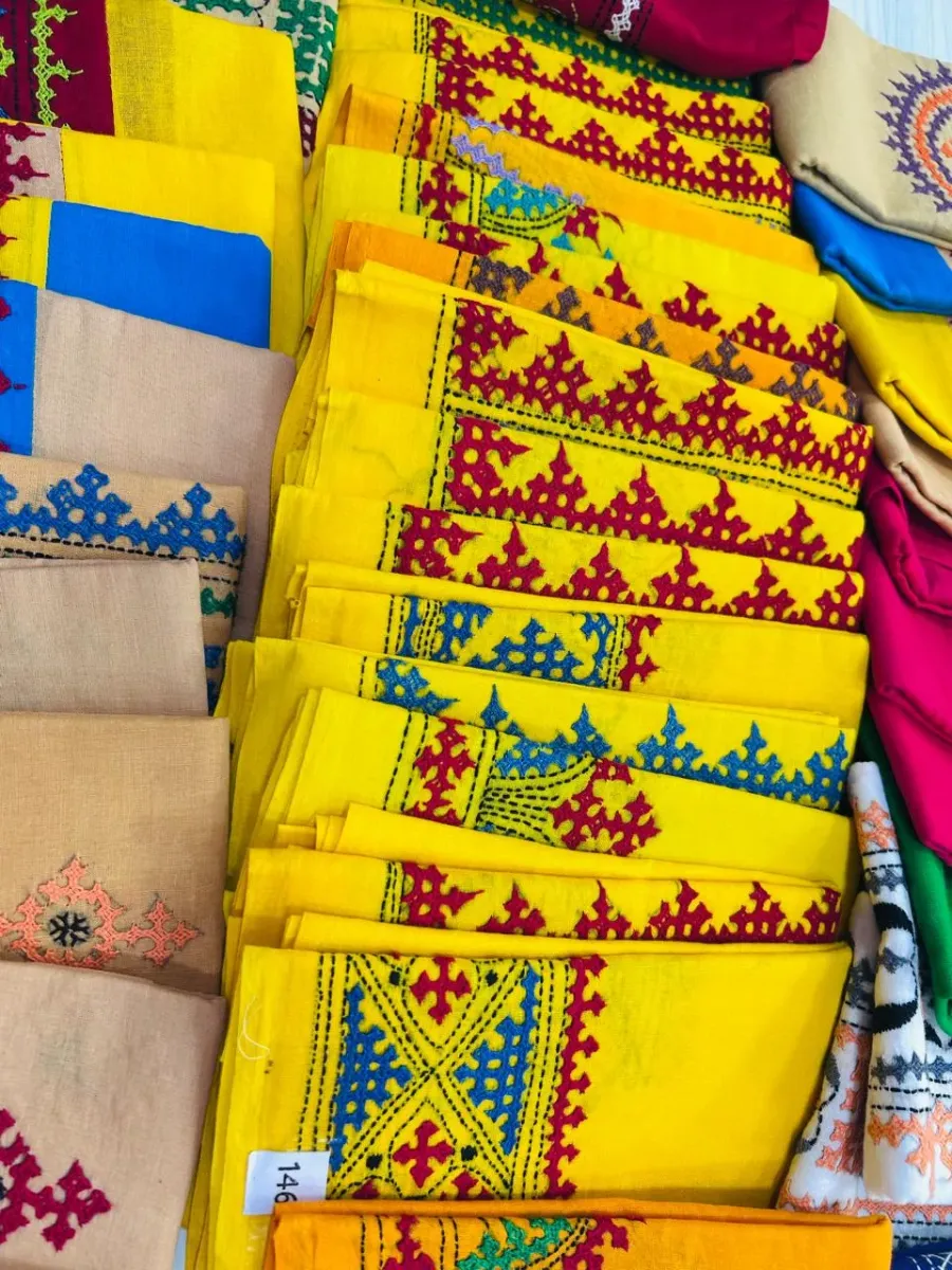 Queen Fashions Handlooms gallery image 19